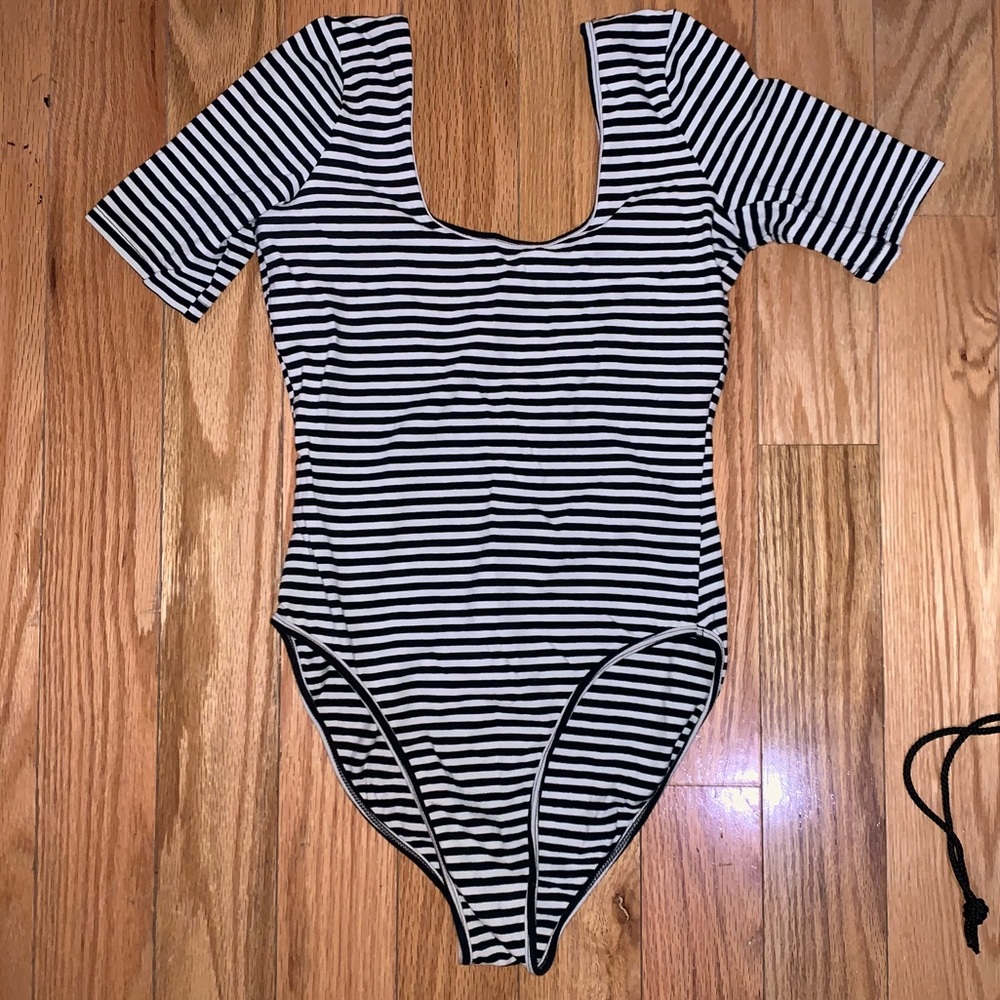 Super cute stripe bodysuit!!